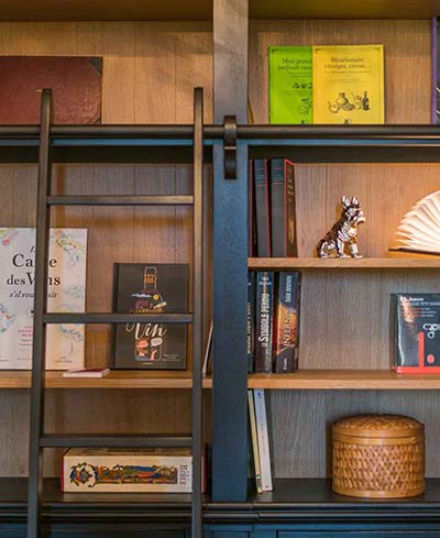 Chateau Puygrenier Bibliotheque Services